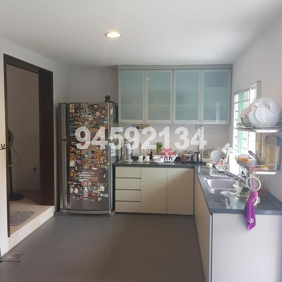 East Coast Hill (D16), Terrace #167312552